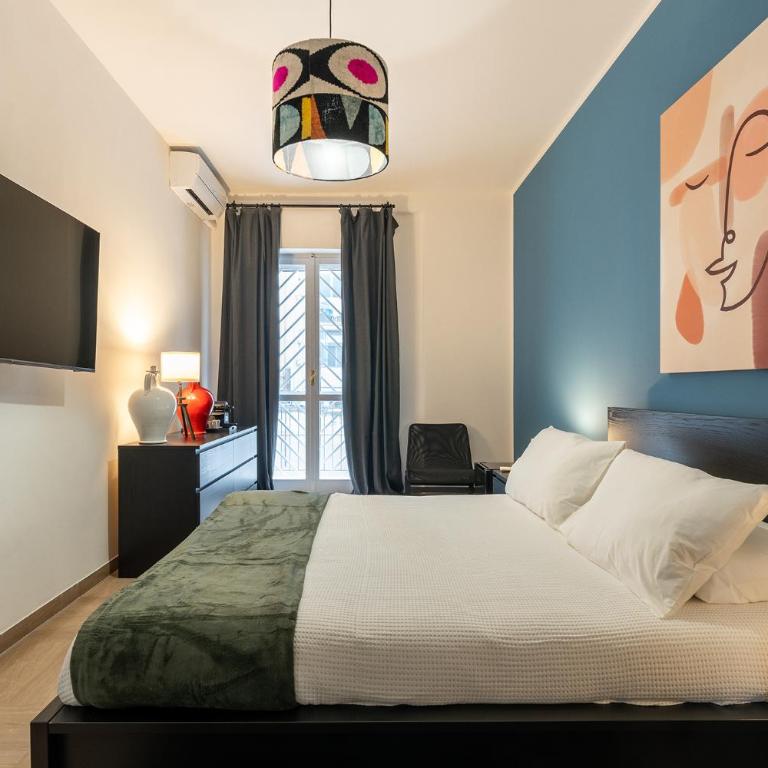 Fourooms Bari - Principe Amedeo - Queen Room with Balcony - 7