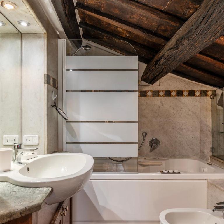 GuestHost - Cozy Trevi Romance - Appartamento con 2 Camere da Letto - 18