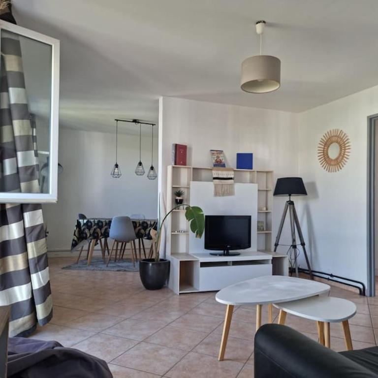Grand Appart/WIFI/2 chambres/Détente/Calme - Apartment mit 2 Schlafzimmern - 9