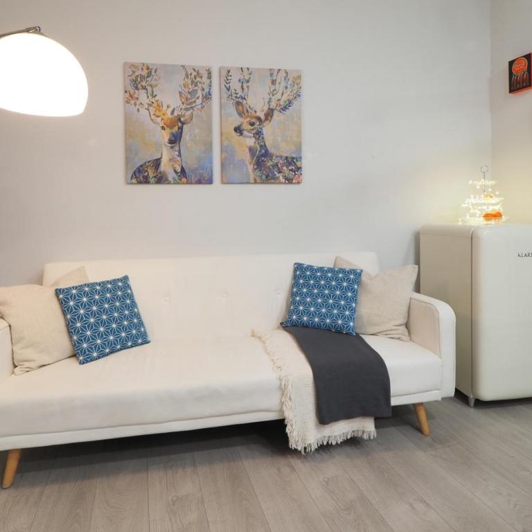 Stunning APT 3 PAX 15 min Gran via & Plaza Mayor - One-Bedroom Apartment - 1