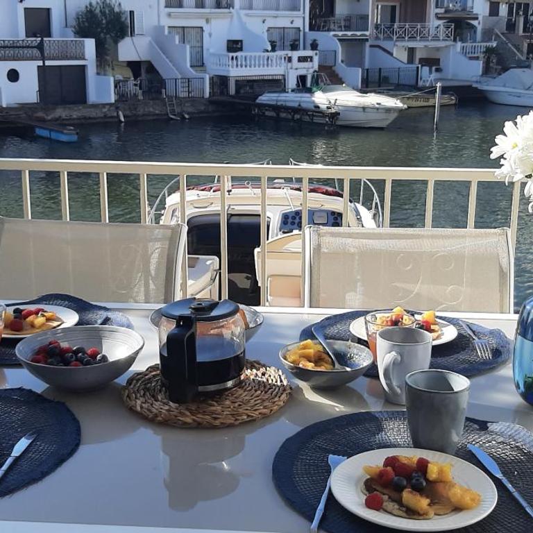 Casa Blue Port Banyuls Empuriabrava - Casa de 3 dormitorios - 1