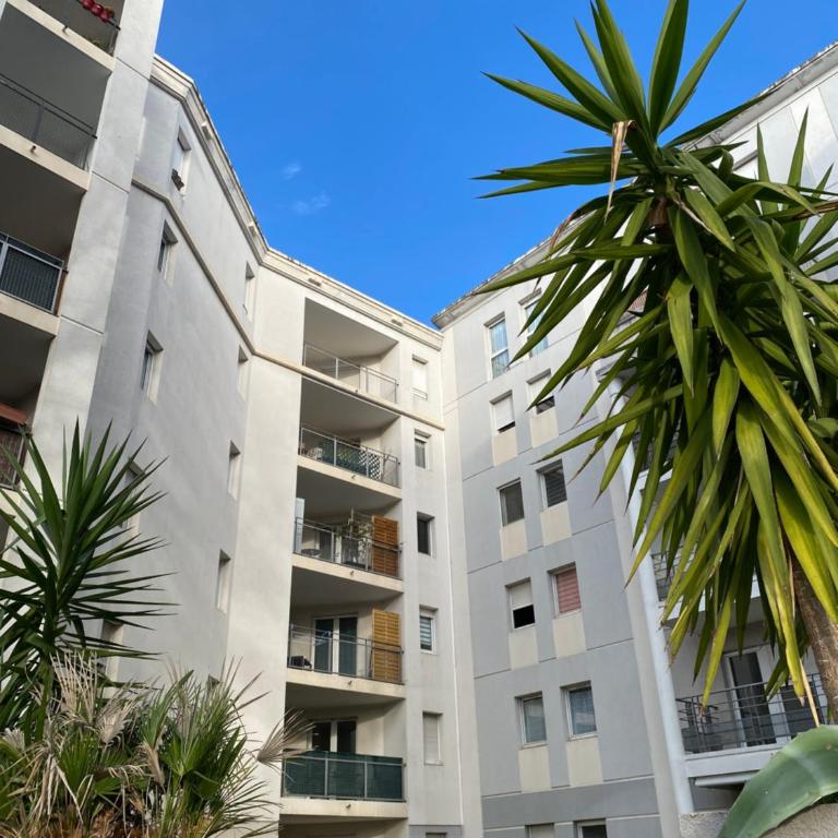 Rives du Lez - Prestige - Studio Lit King-Size avec Canapé-Lit - 34