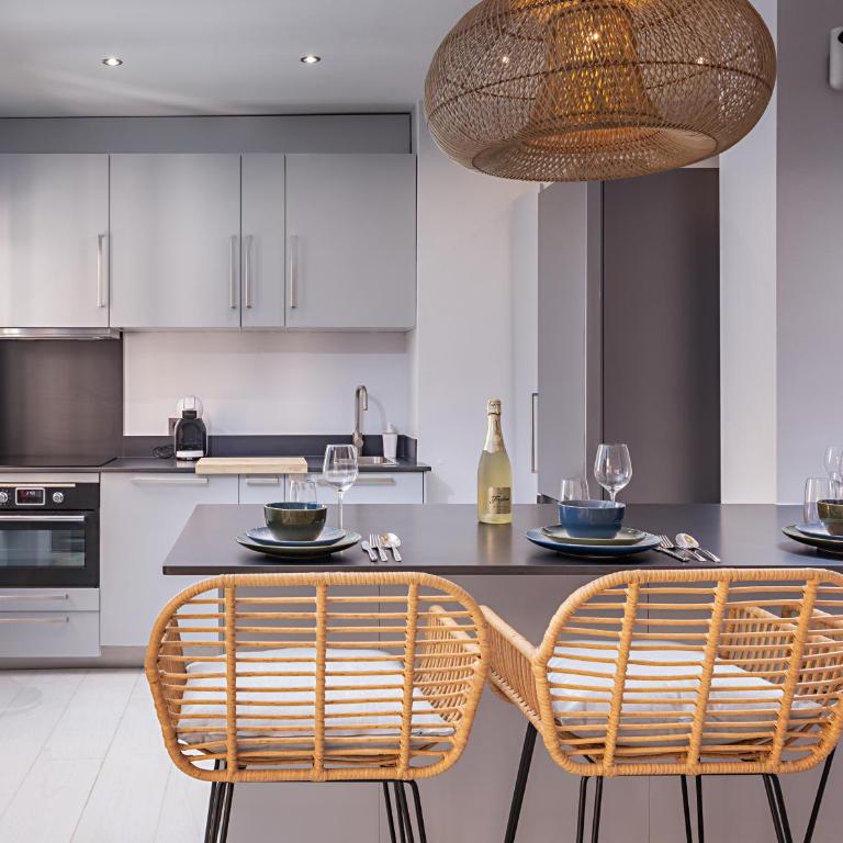 Estepona Town Apartment ANITA - Two-Bedroom Apartment - 12