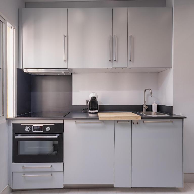 Estepona Town Apartment ANITA - Two-Bedroom Apartment - 13
