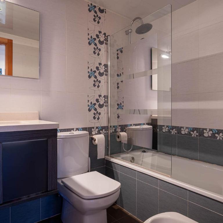 AT026 Moderno, con piscina y wifi, a 10min de la playa - Apartamento de 2 dormitorios - 15