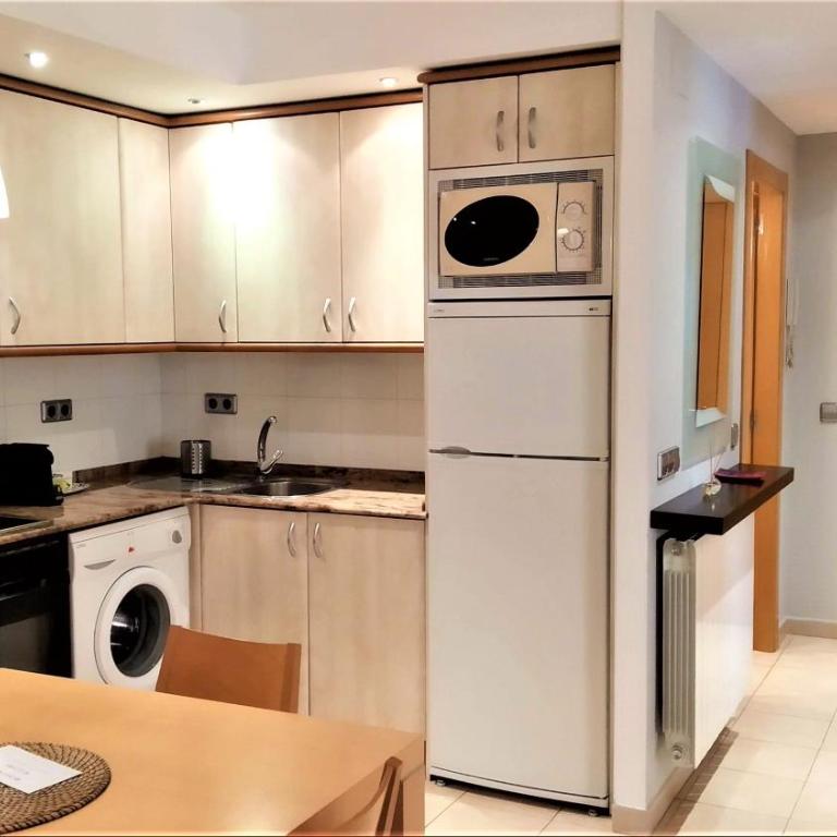 Sierco Apartamentos Ainsa - Two-Bedroom Apartment - 8