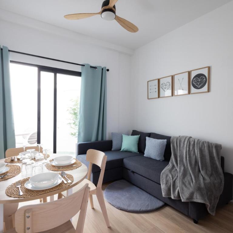 Cruz Cubierta Apartments - Two-Bedroom Apartment - 4