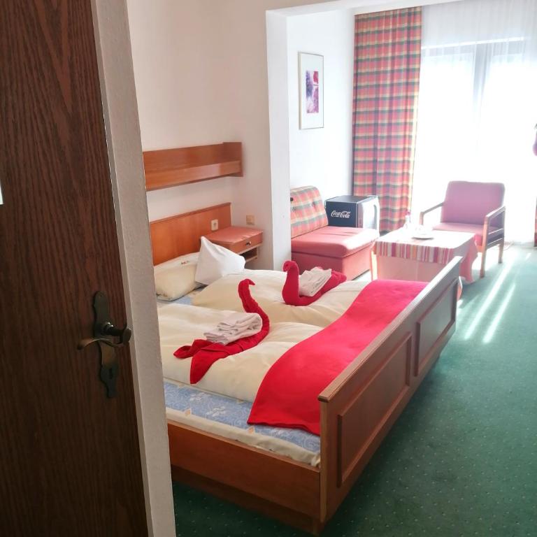 Hotel Vanda - Standard Dreibettzimmer - 5
