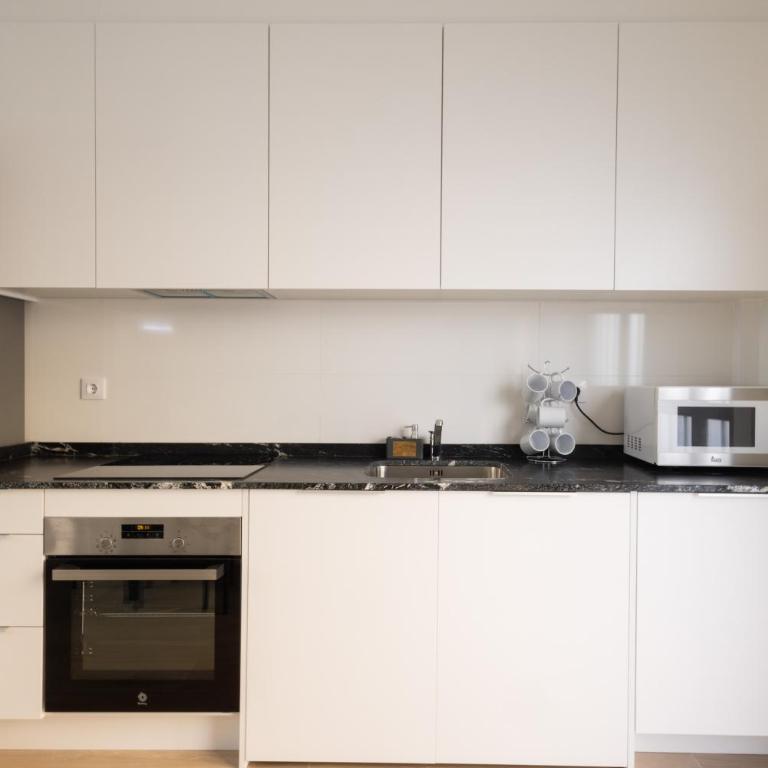 Cruz Cubierta Apartments - One-Bedroom Apartment - 25