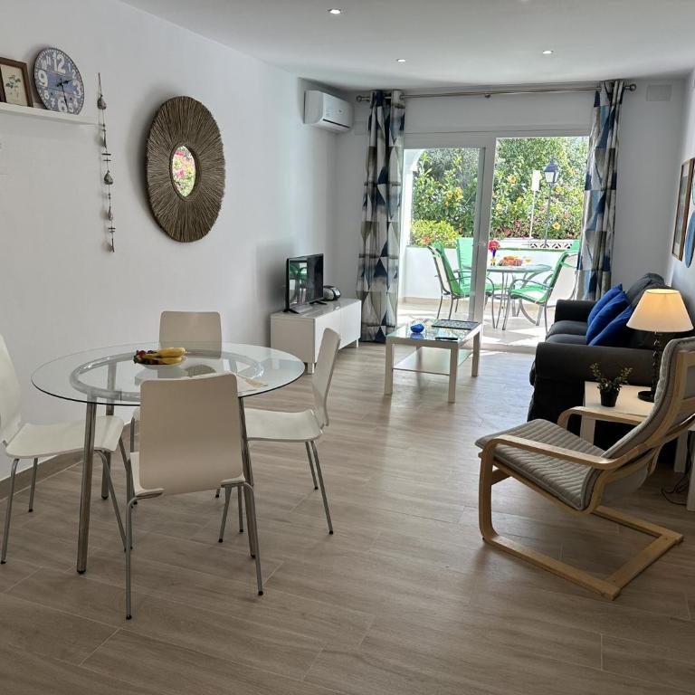 Nerja Paradise Rentals - Apartamento El Califa 3 - Apartamento - 5