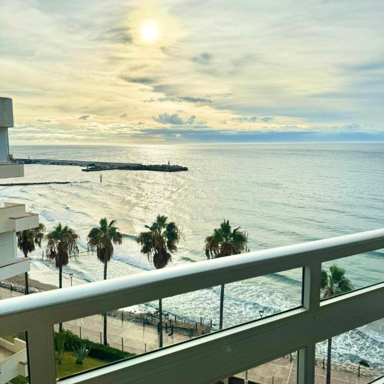SEA VIEW & BEACH ACCESS - Center - Two-Bedroom Apartment - 30