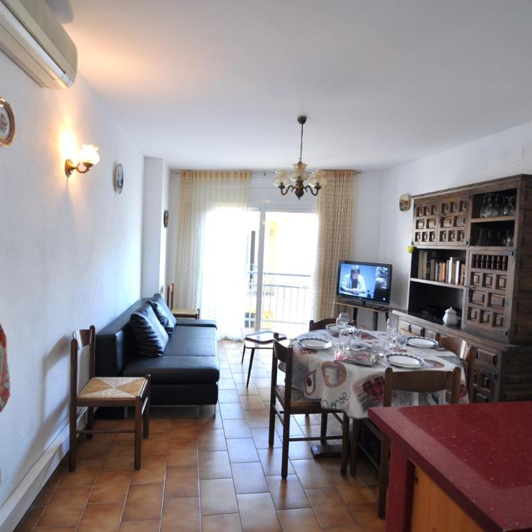 RNET - Madrid 11 - Roses Centro - Apartamento de 1 dormitorio - 2