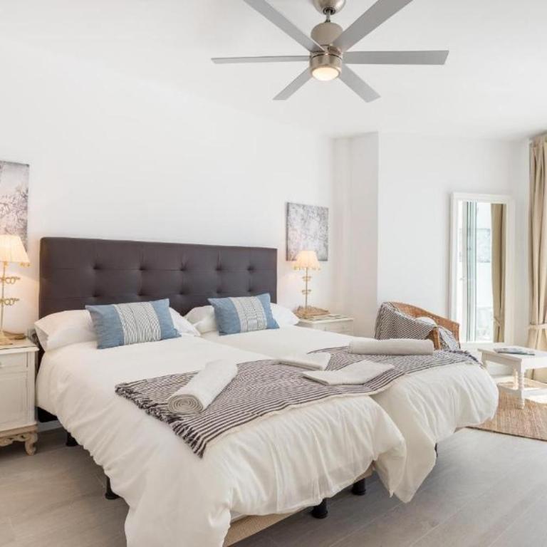 SEA VIEW & BEACH ACCESS - Center - Two-Bedroom Apartment - 6
