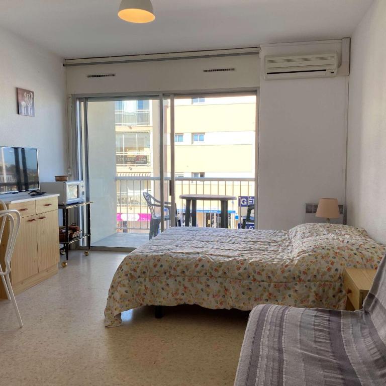 Studio cosy avec balcon, climatisation, proche thermes - Balaruc-les-Bains - FR-1-553-99 - Studio - 2
