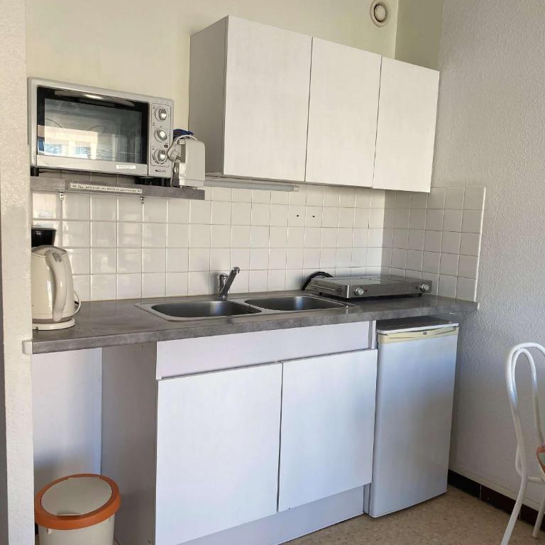 Studio cosy avec balcon, climatisation, proche thermes - Balaruc-les-Bains - FR-1-553-99 - Studio - 5