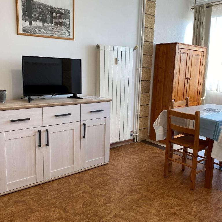 Charmant T1 lumineux avec cuisine équipée, coin nuit séparé et wifi - Balaruc-les-Bains - FR-1-553-48 - Apartment (4 Erwachsene) - 2