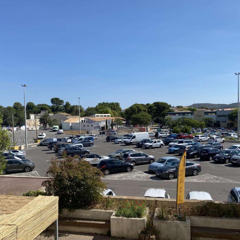 Charmant T1 lumineux avec cuisine équipée, coin nuit séparé et wifi - Balaruc-les-Bains - FR-1-553-48 - Apartment (4 Erwachsene) - 8