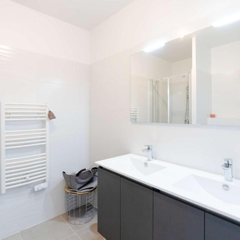 Appartement lumineux et climatisé avec WIFI et parking à Narbonne-Plage - FR-1-409-202 - Apartment - 16