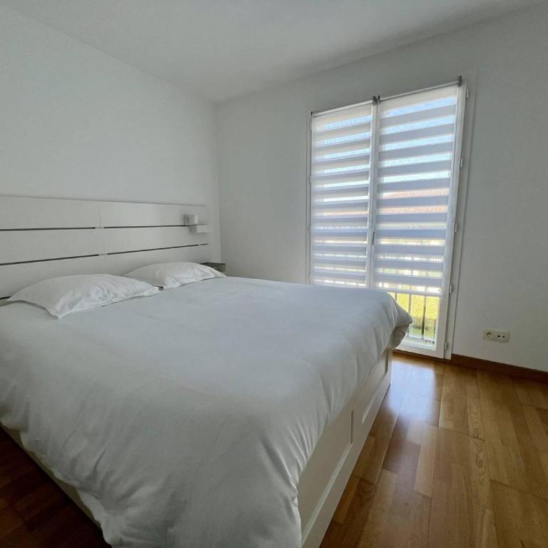 Appartement confortable 2P avec balcon et parking à Cambo-les-Bains - Appartement 1 Chambre - 9