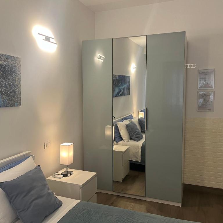 Anastasio Vatican Rooms G H - Camera Familiare con Bagno Privato - 13