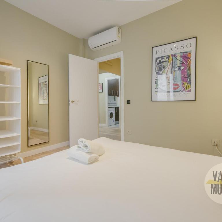 Practico Apt 7pax en Calle Santa Ana Centro de Madrid - Apartment - 19