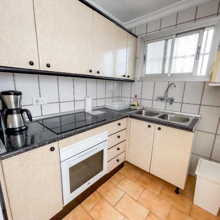 Club Maritimo at Ronda III - Apartamento de 1 dormitorio con vistas al mar [SC] - 4