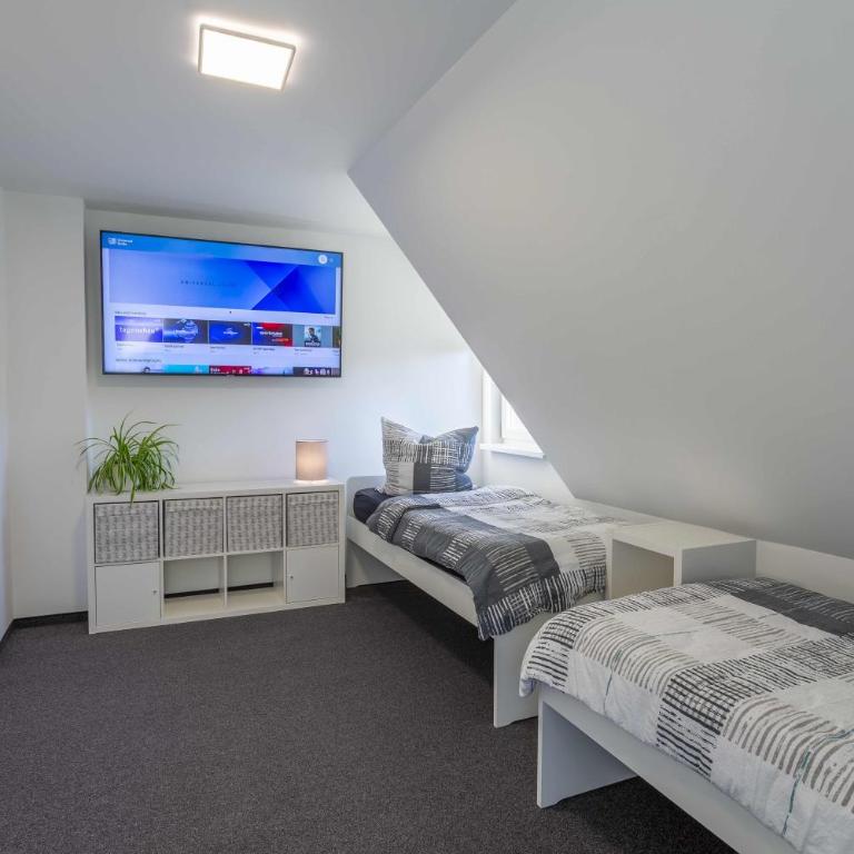 Claudias Apartment - 20 Minuten bis Messe Nürnberg - Apartment mit 1 Schlafzimmer und Gartenblick - 1