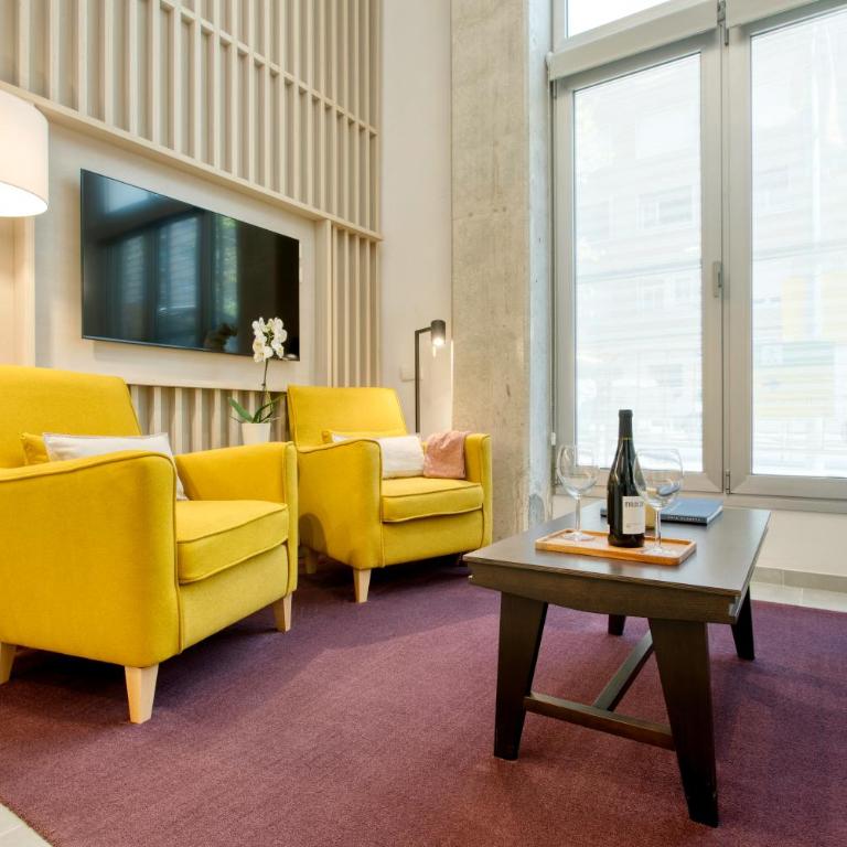 Calm Apartments - Apartment - Split Level - 16