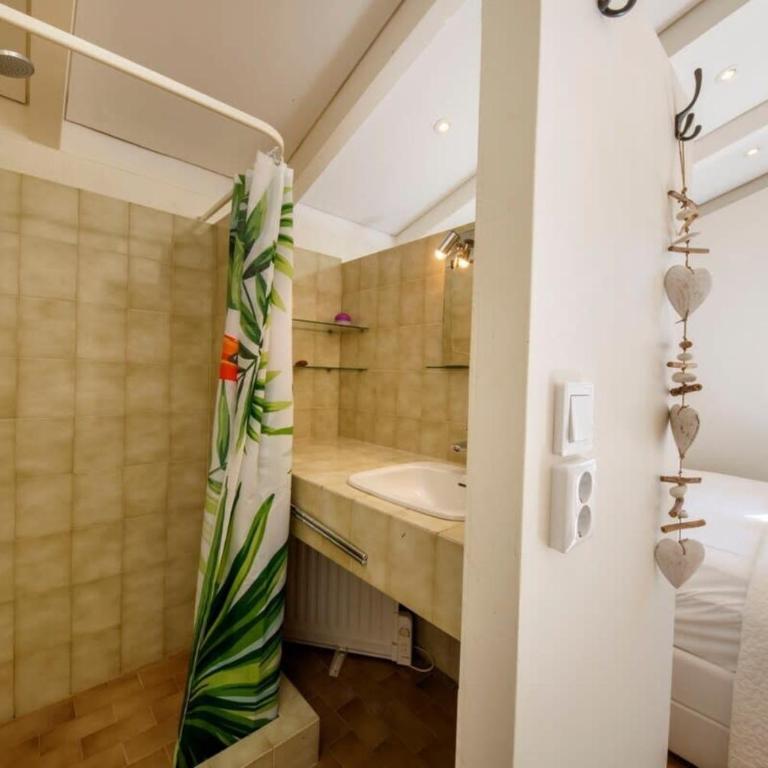 06V - Belle villa - jacuzzi - piscine - tennis - Villa 3 Chambres - 41
