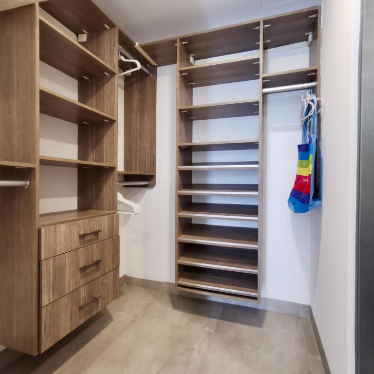 Icono 402 by Booking-Guys - Apartamento de 3 dormitorios - 22