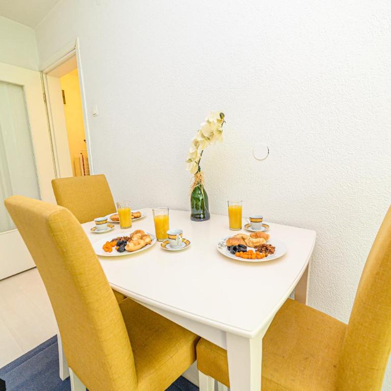 Beautiful cozy Studio close to City Center - Studio Apartman - 11