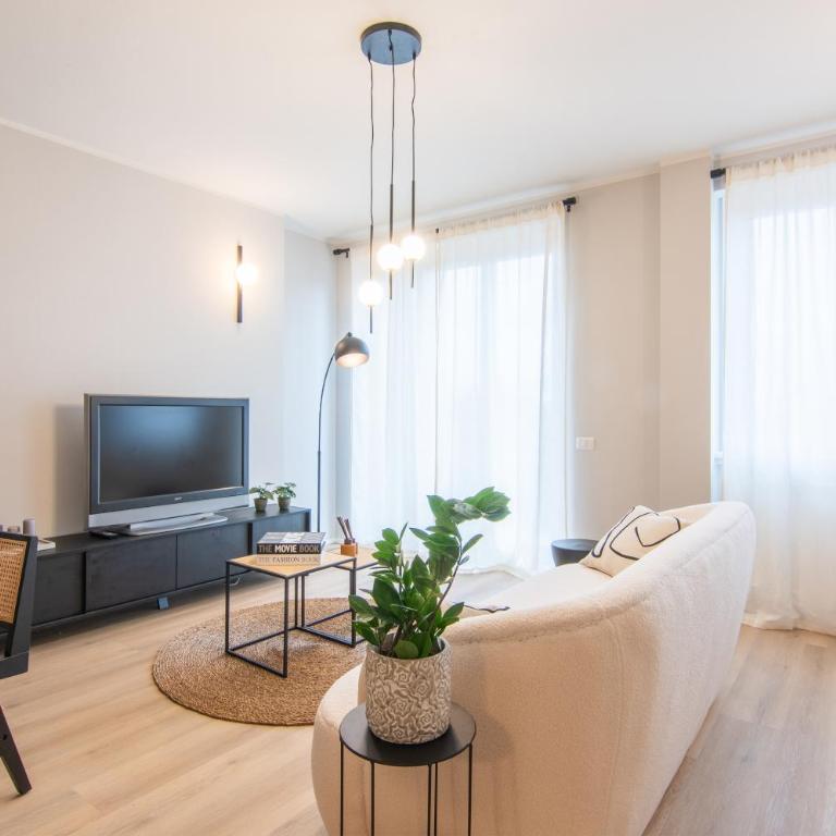 Appartamento Regina - Lake Como View - Appartamento con 2 Camere da Letto - 2