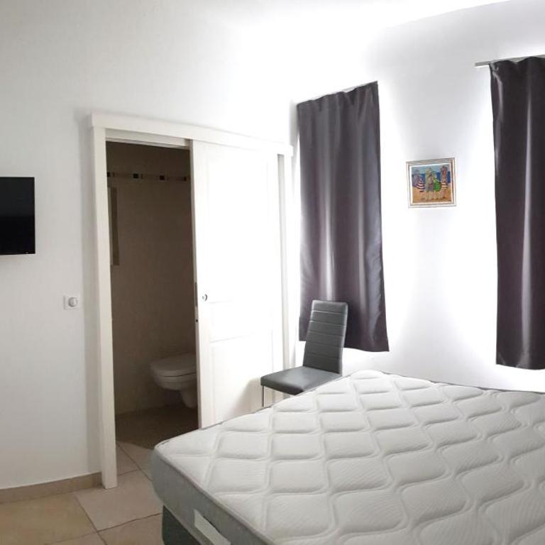 Appt T2 meublé-Juan les Pins-Logt 10 - Apartment mit 1 Schlafzimmer - 5