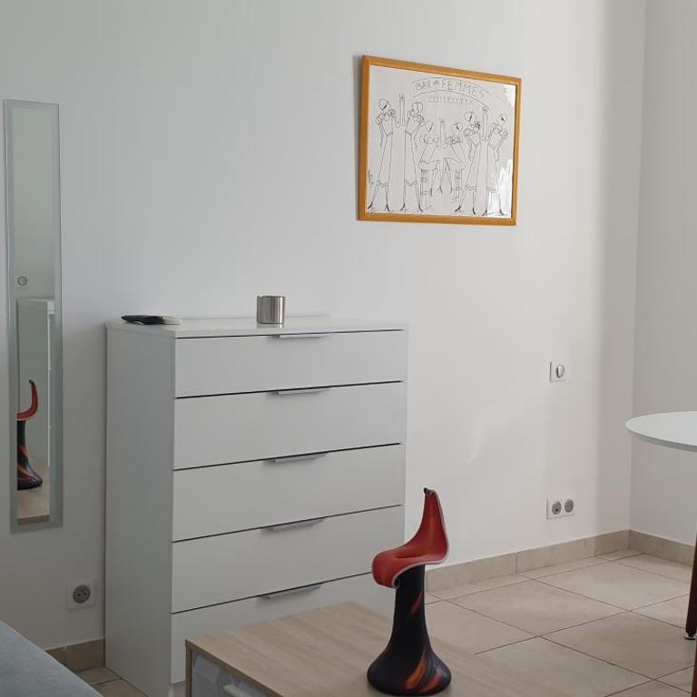 Appt T2 meublé-Juan les Pins-Logt 10 - Apartment mit 1 Schlafzimmer - 8