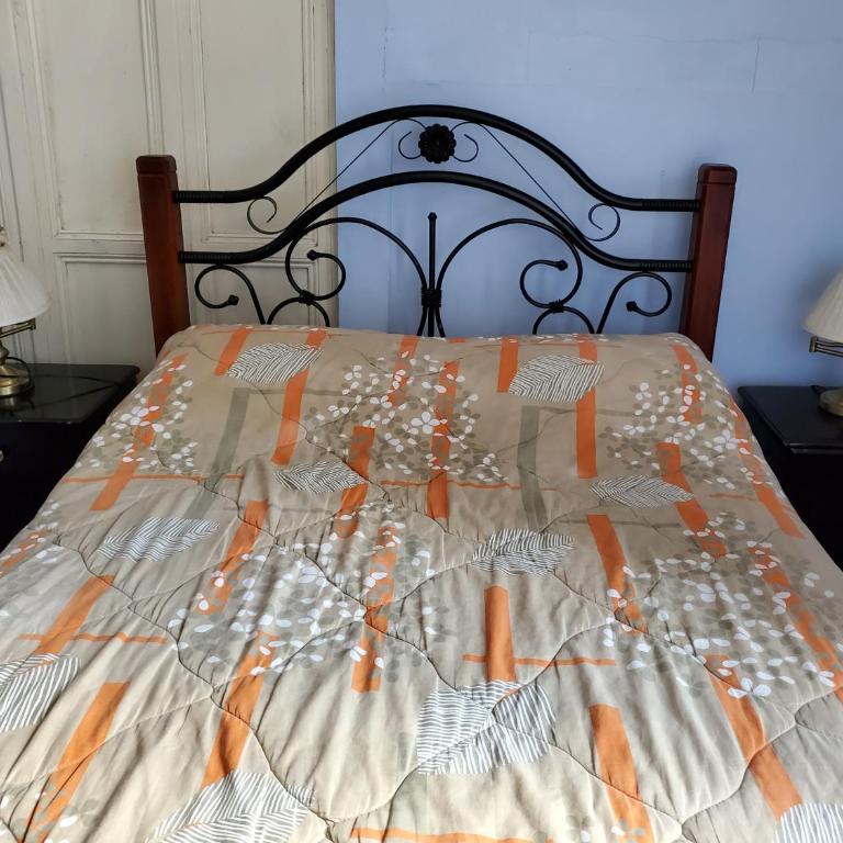 Hostal Juana de Arco - Habitación Doble Económica con baño privado - 2