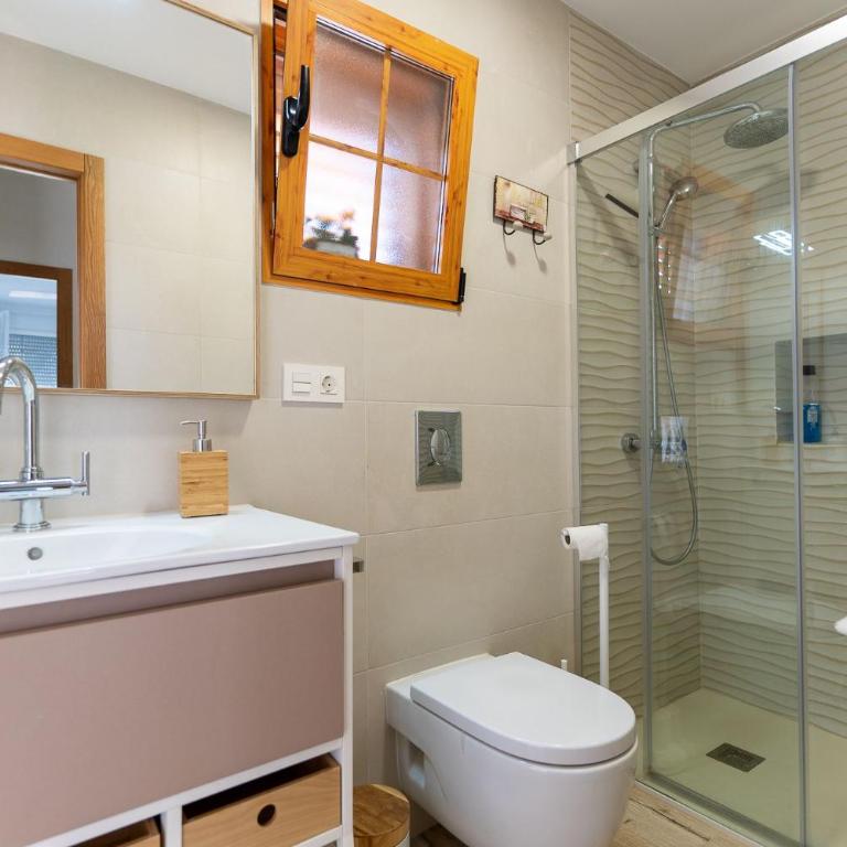 rentafive - 8pax - Terraza - 1min playa - Apartamento con terraza - 18