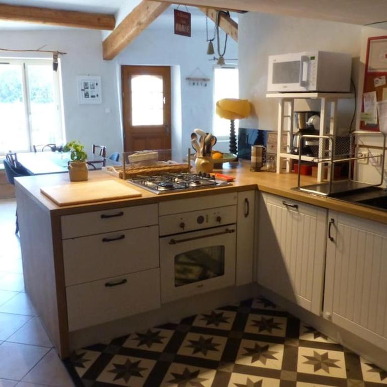 Au Bregnat Vue du mont Ventoux - Maison 3 Chambres - 42