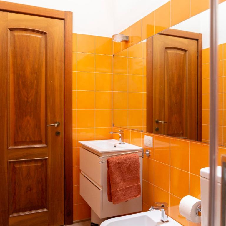 La Sorpresa - luxury apartment in Arona city center, By Guestaly - Appartamento Deluxe - 21