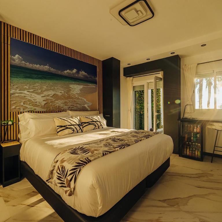 HOSTAL LUXURY NIT I DIA - Habitación Doble Deluxe con vistas al mar - 1 o 2 camas - 8