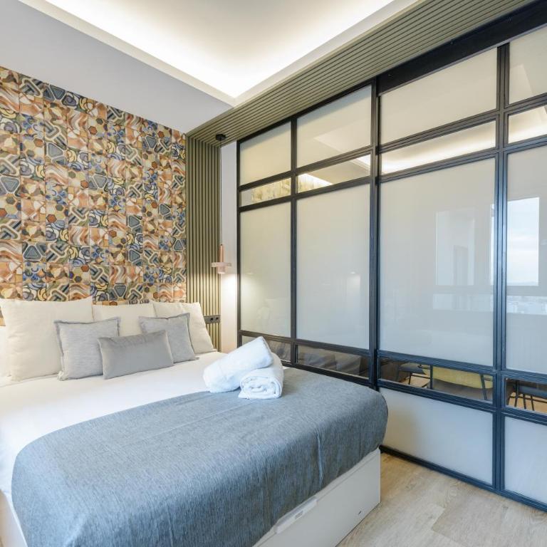 Gran Vía Capitals Residences - by MONARO - Apartamento Superior - 1