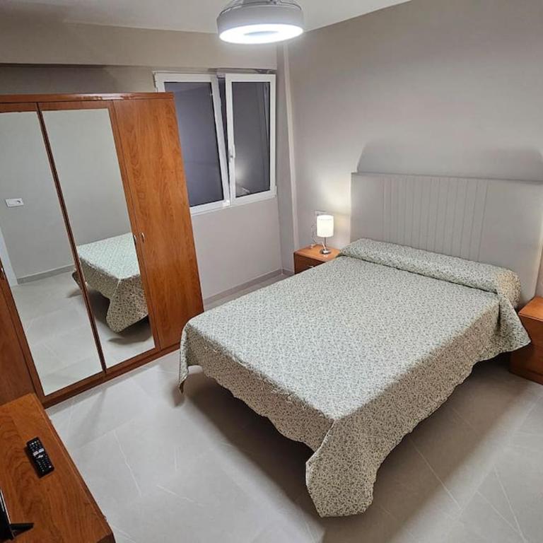 Apartamento REFORMADO con PARKING a 1 minuto de la PLAYA - Apartamento de 3 dormitorios - 29