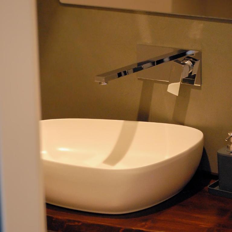 Bed & Breakfast SpaccaNapoli 56 - Camera Matrimoniale Superior - 9