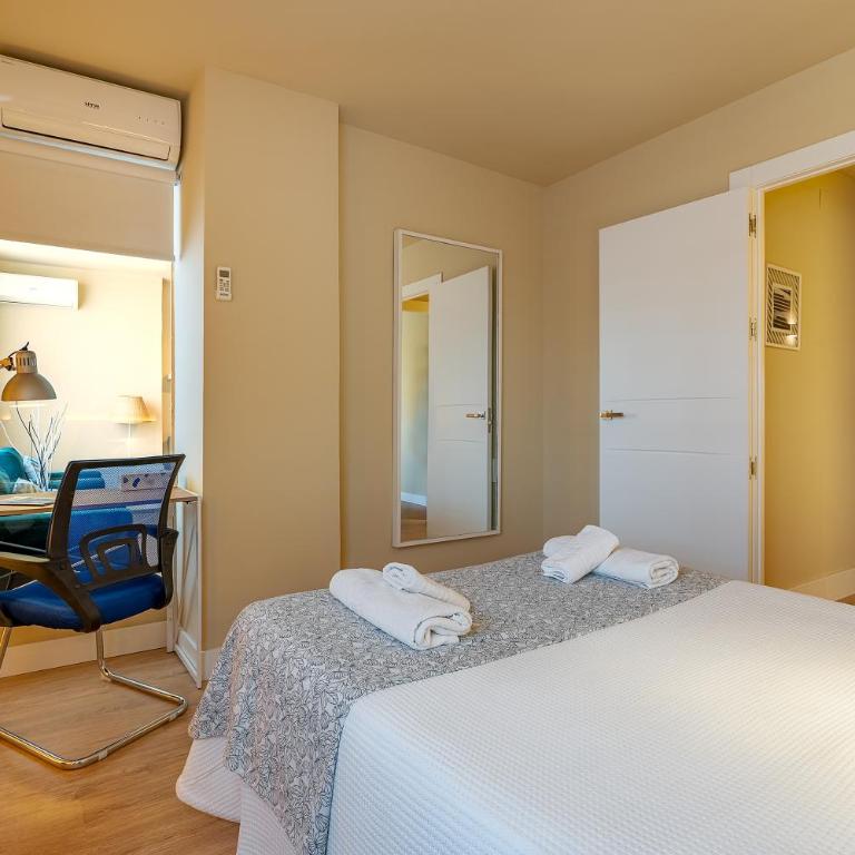 Apartamento Alminar - Three-Bedroom Apartment - 21