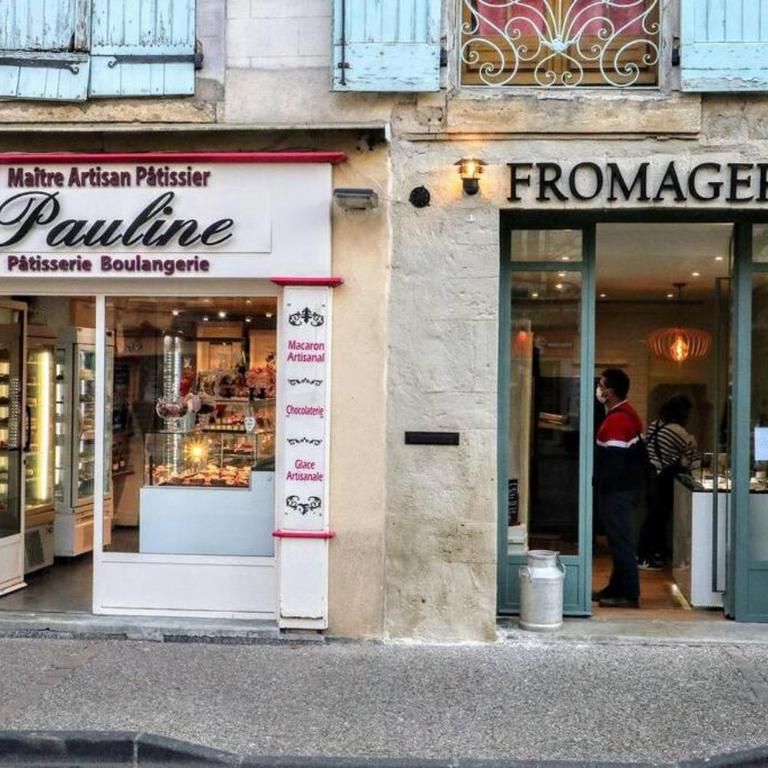 Tranquil apt with patio, Pézenas historic centre - Appartement 2 Chambres - 26