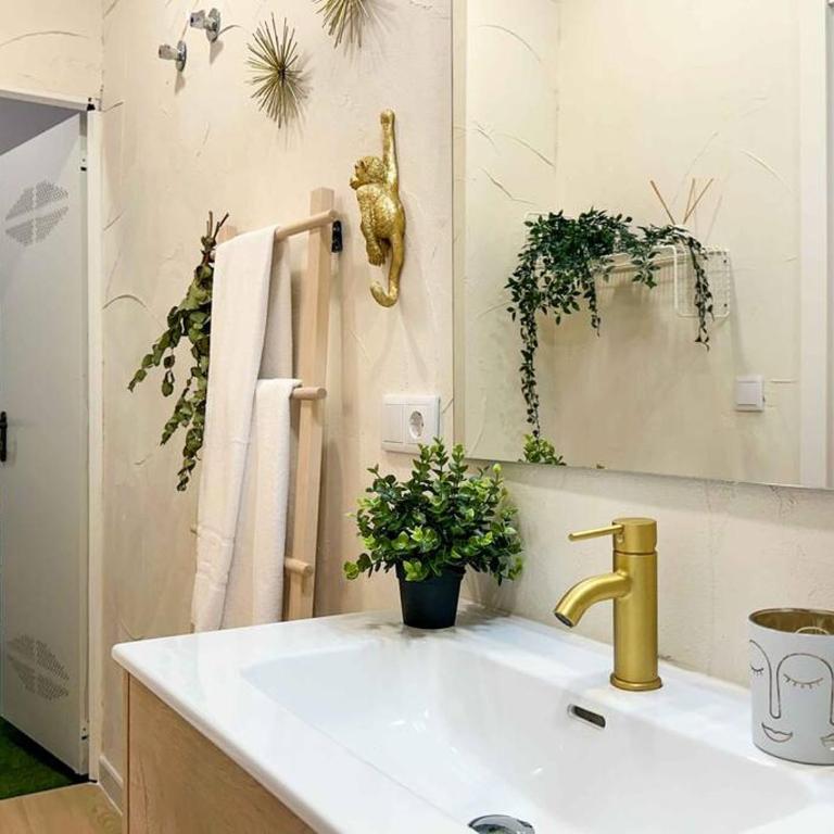 Sofisticación y glamour frente al Auditorio. - Apartamento de 2 dormitorios - 37