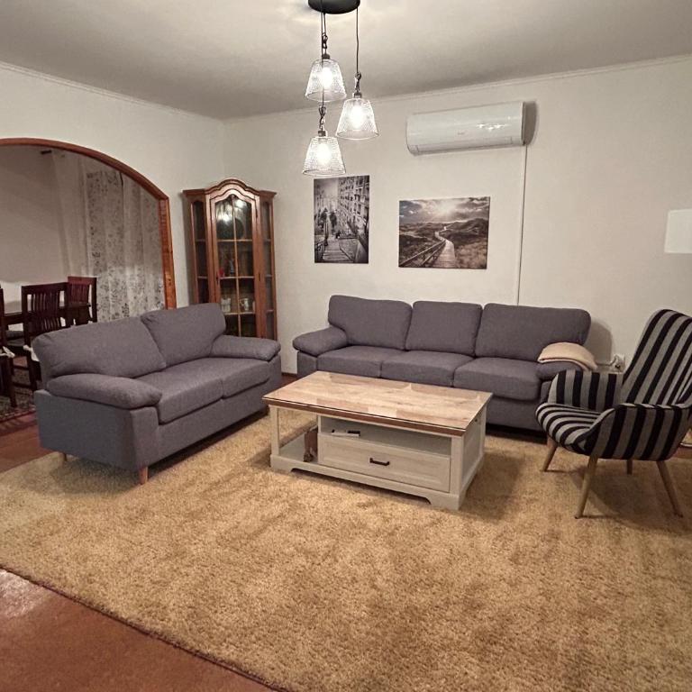 domus est alba - Three-Bedroom Villa - 20