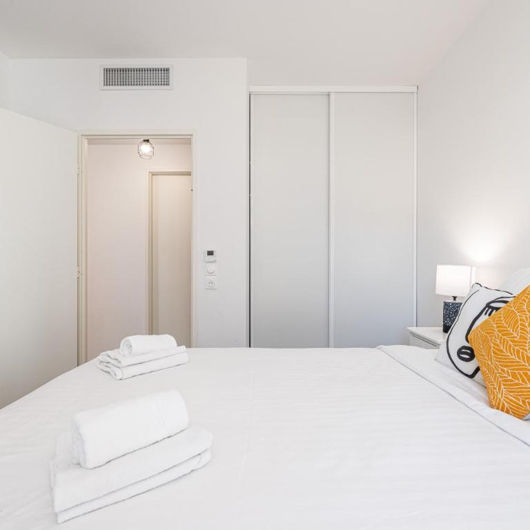 Queen Riviera : climatisation, parking, terrasse - Appartement avec Douche - 21