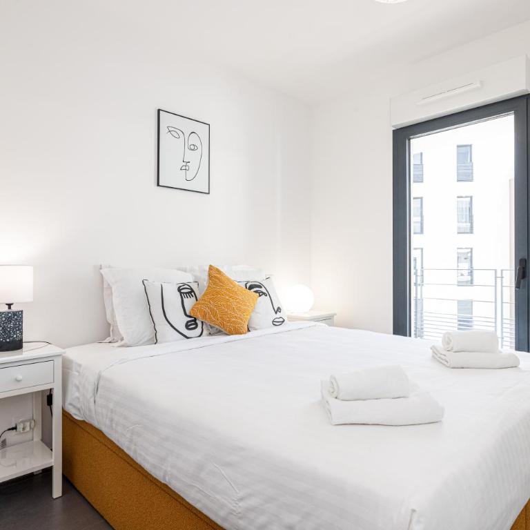 Queen Riviera : climatisation, parking, terrasse - Appartement avec Douche - 2