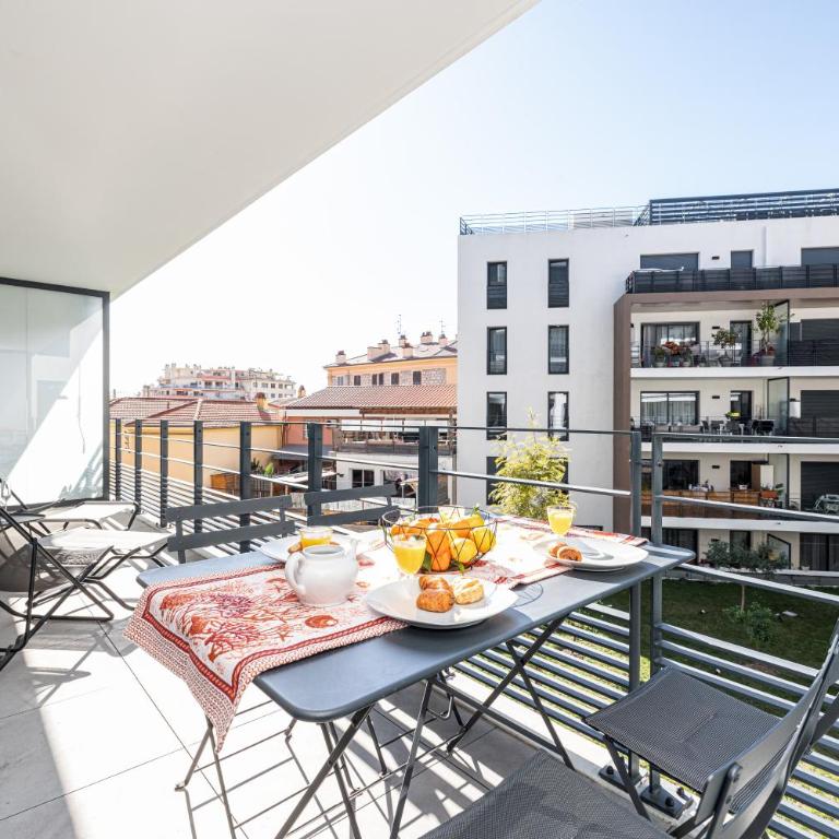 Queen Riviera : climatisation, parking, terrasse - Appartement avec Douche - 31