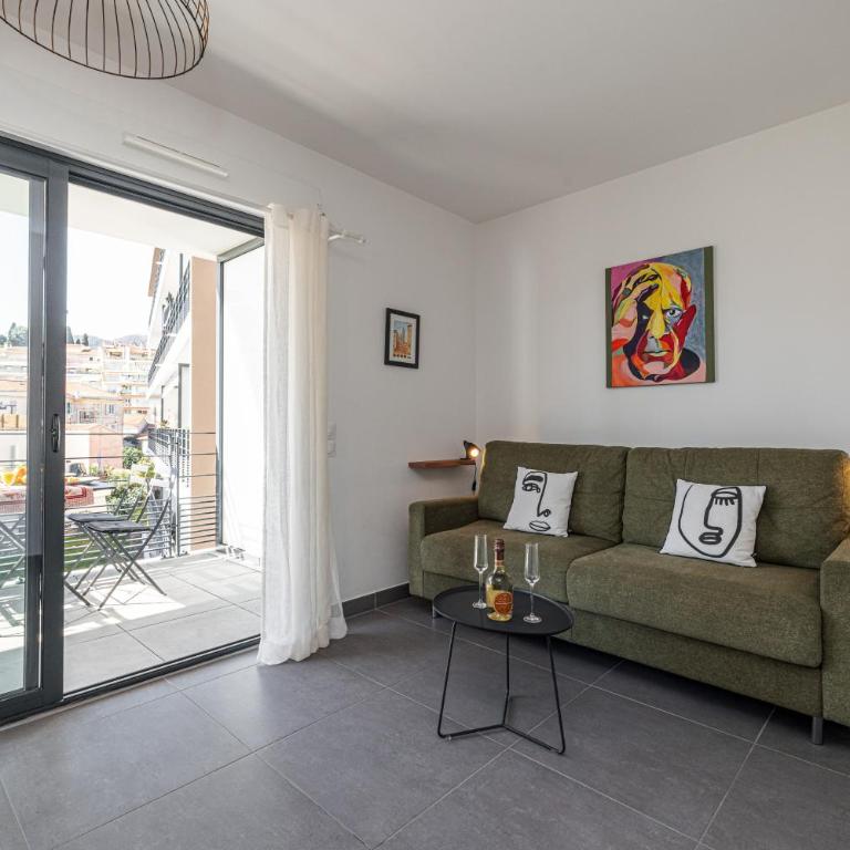 Queen Riviera : climatisation, parking, terrasse - Appartement avec Douche - 28